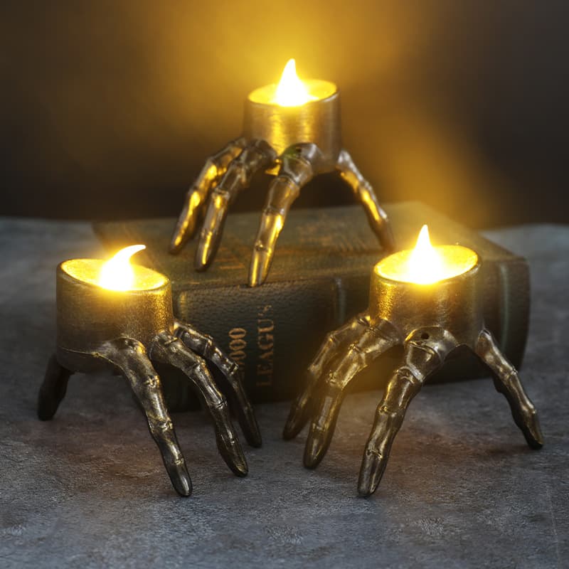 Bougie LED sur Main de Squelette (Halloween) — Maison, photo 2