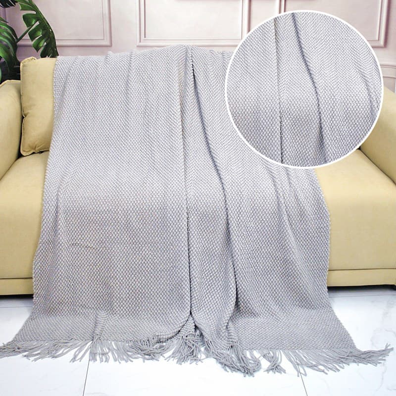 Plaid Tricoté en Relief à Franges (gris clair, 127 x 180 cm)
